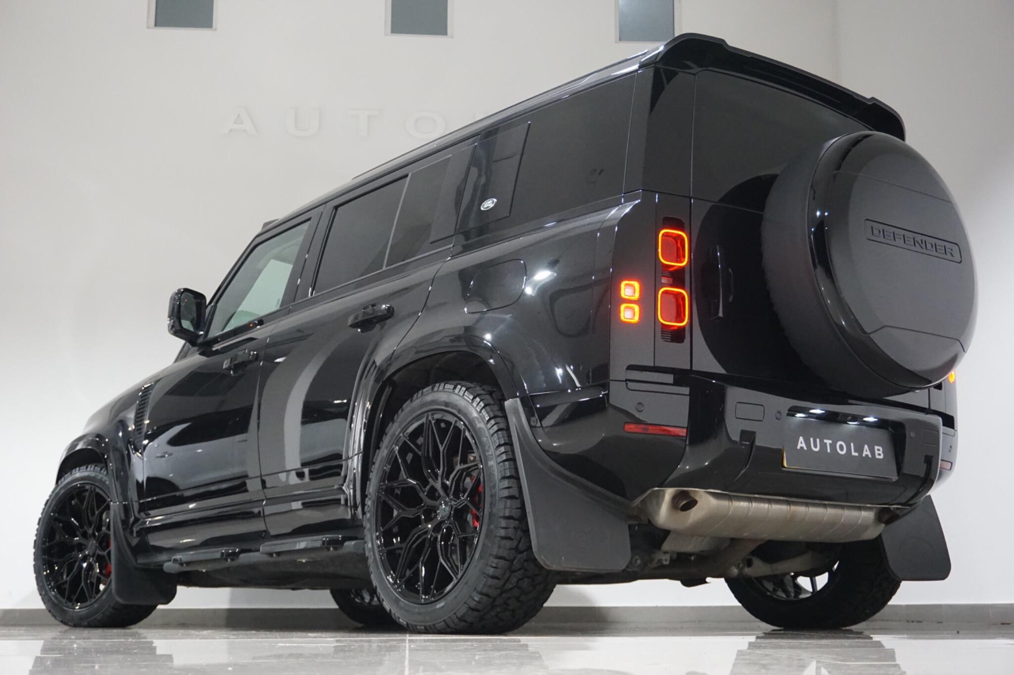 Land Rover Defender 110 2.0 P400e 15.4kWh XS Edition SUV 5dr Petrol Plug-in Hybrid Auto 4WD Euro 6 (s/s) (404 ps)